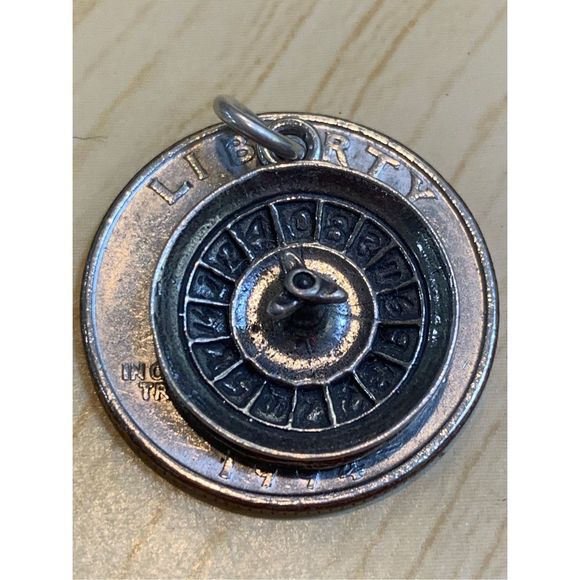 Roulette Wheel Sterling Silver Jewelry Charm #Vegas #gambling - Picture 3 of 4